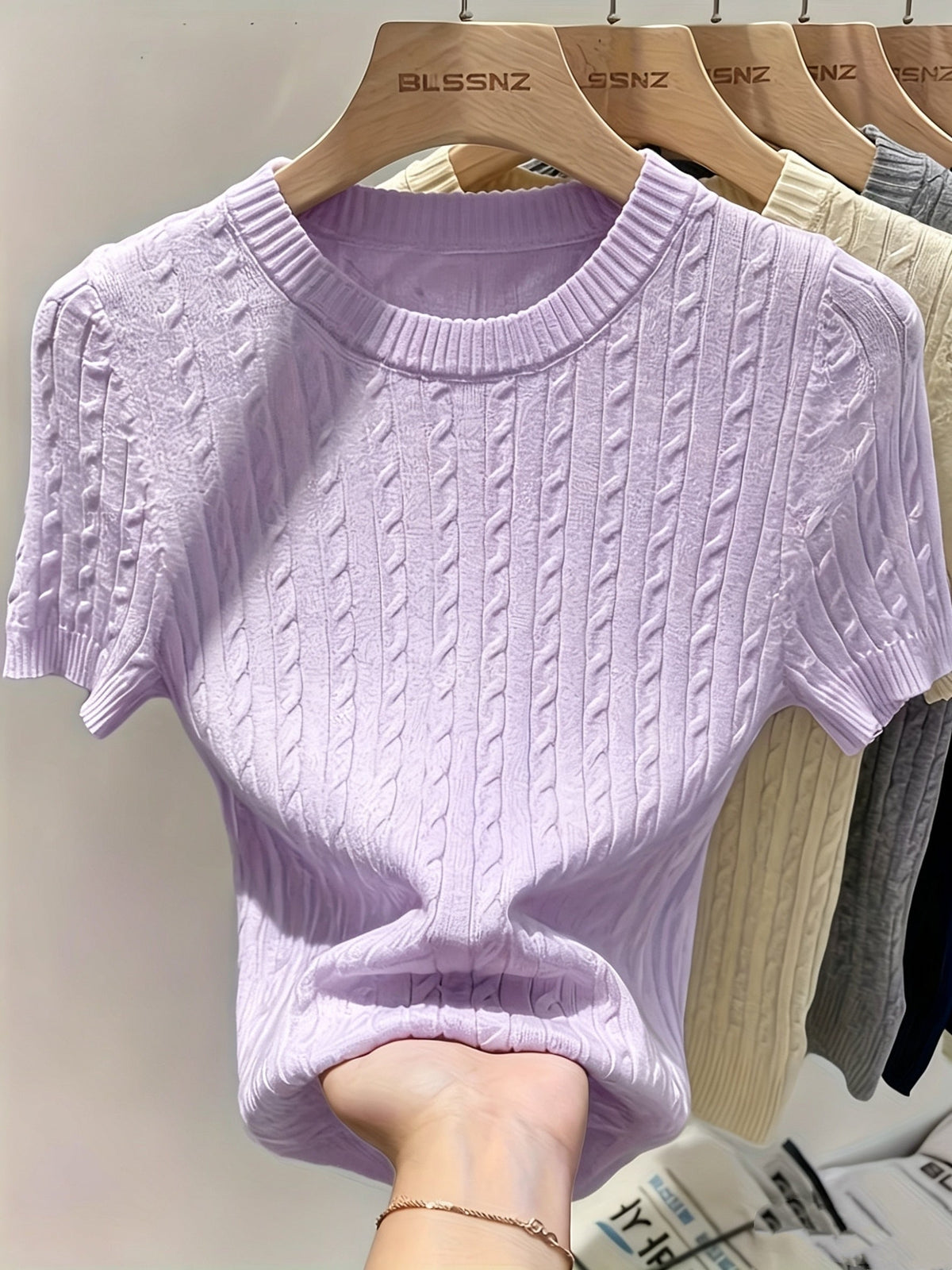 Women's Jacquard Short Sleeve Sweater Chic Cable Knit Round Neck Pullover Ribbed Hem Cuffs Lightweight Viscose Spring Summer Casual S M L XL XXL